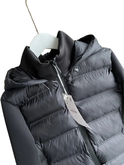 2024 Winter New Arrival TRAF Women's Lightweight Warm Down Jacket with Long Sleeves and Zippered Hooded Sports Coat 4391742 Velt UK | SALE